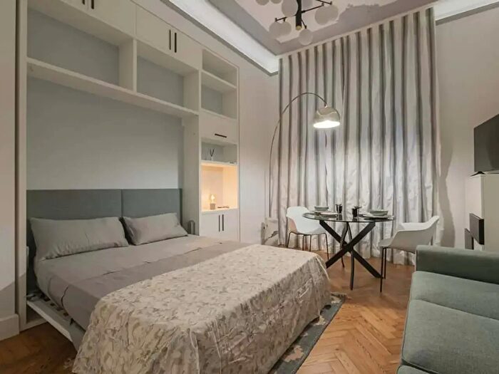 Appartamento monolocale in affitto in Via Alberto da Giussano, Milano