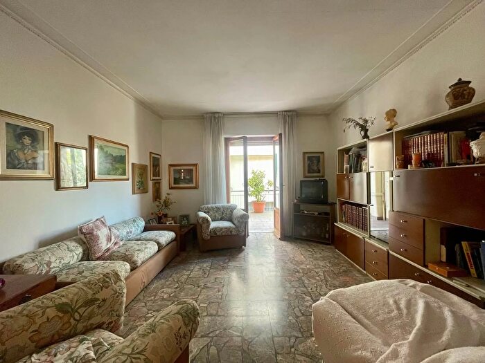 Appartamento con 5 locali in vendita in Figline E Incisa Valdarno, Figline e Incisa Valdarno