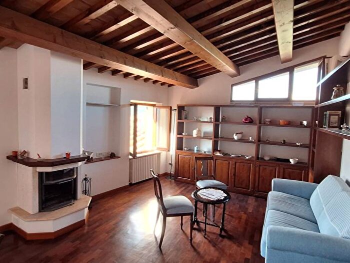 Appartamento trilocale in affitto in Centro Storico, Perugia