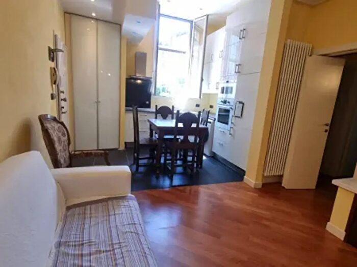 Appartamento trilocale in affitto in Via dei Colli, Bologna