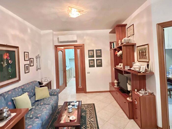 Appartamento trilocale in affitto in Via Luigi Rizzo, Madonna Alta Prepo, Perugia