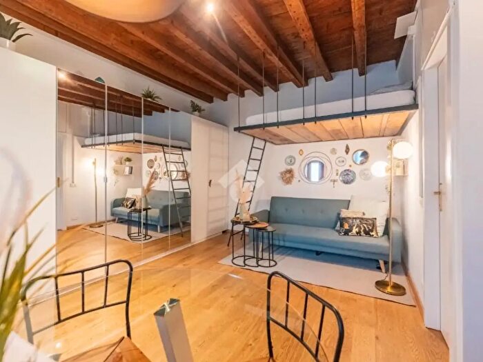 Appartamento monolocale in vendita in Via Pietro Maroncelli, Milano