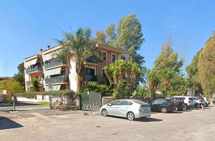Casa in vendita in Via Orazio Vecchi, Infernetto, Roma