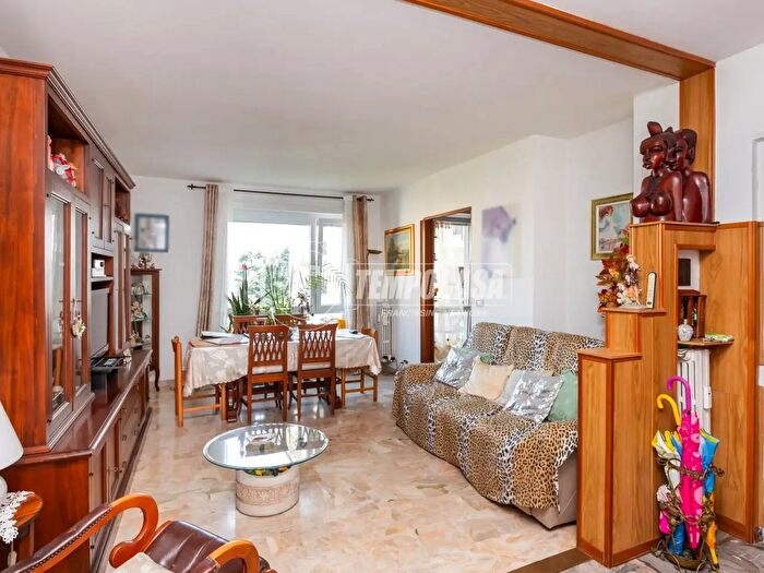 Appartamento trilocale in vendita in Strada della Magra, Torino