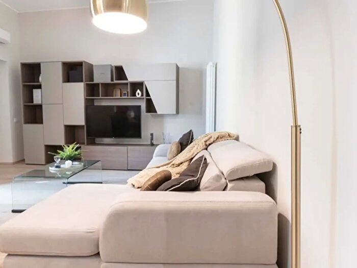 Appartamento monolocale in affitto in Via Vittorio Bottego, Milano