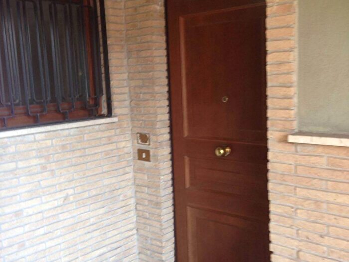 Appartamento trilocale in affitto in Via Andrea Millevoi, Cecchignola Giuliano Dalmata, Roma