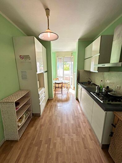 Appartamento con 5 locali in vendita in Via Girolamo Rota, Ravenna