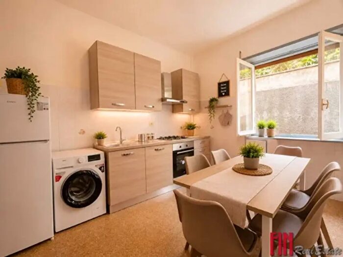 Appartamento bilocale in affitto in Via degli Storace, Genova