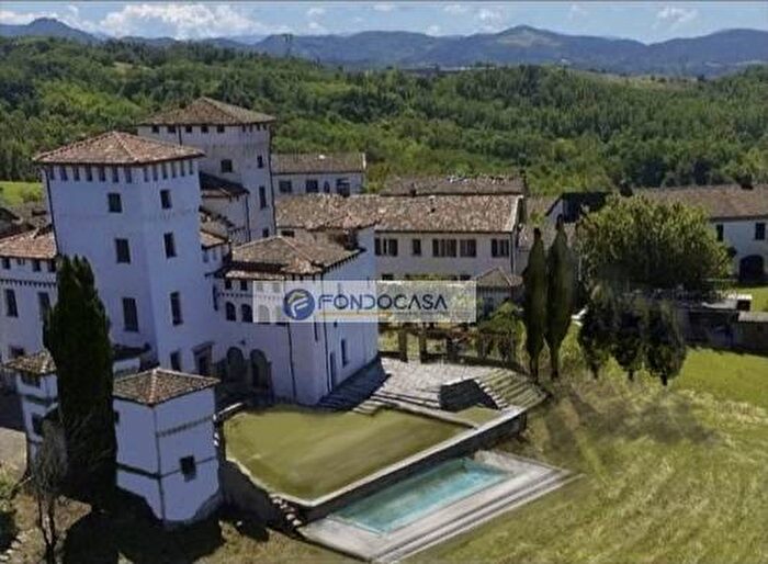 Casa con 6 locali in vendita in via novi, Sant'Agata Fossili