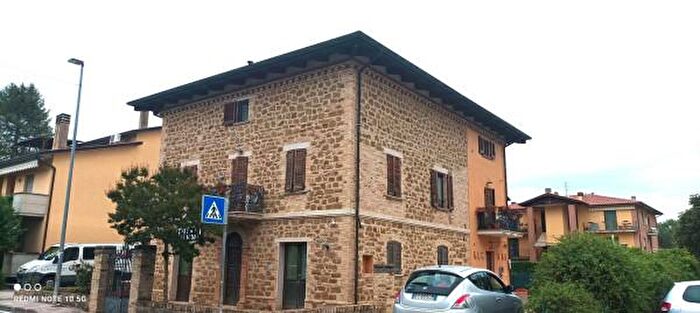 Appartamento trilocale in vendita in Via Eugubina, Assisi