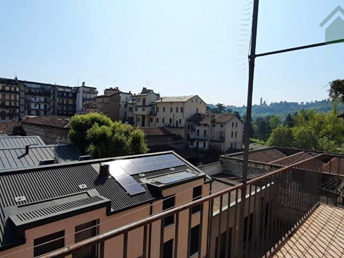 Appartamento con 5 locali in affitto in Vai Battaglioen Monte Berico, Centro Storico, Vicenza