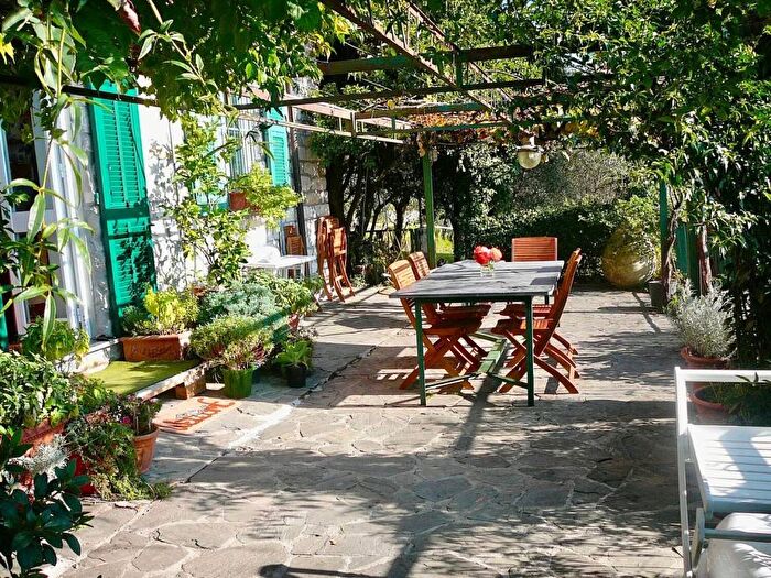Appartamento quadrilocale in affitto in Via Bacchini, Centro, Lavagna