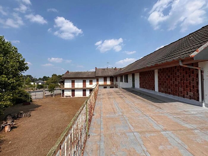 Case in Vendita e in Affitto - 3