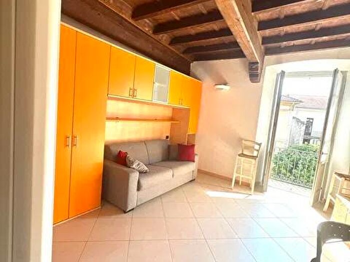 Appartamento monolocale in affitto in Via Manzoni, Pallanza Lago, Verbania