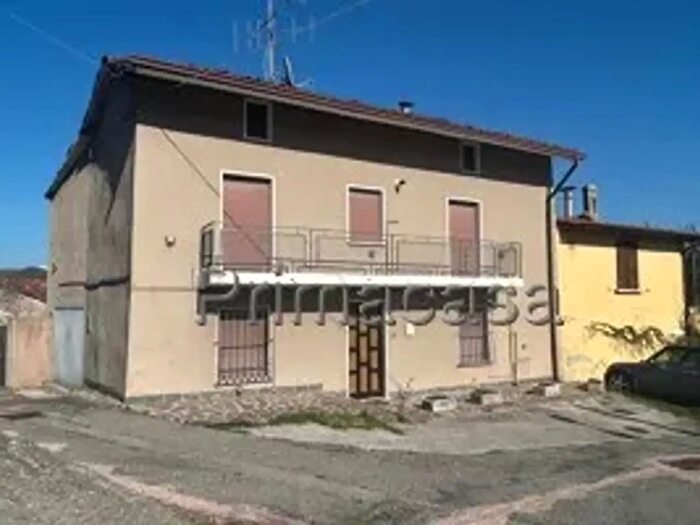 Casa con 5 locali in vendita in Via S Andrea, Nuvolento