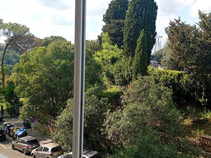 Appartamento con 6 locali in affitto in Via Eugenio Vajna, Parioli, Roma