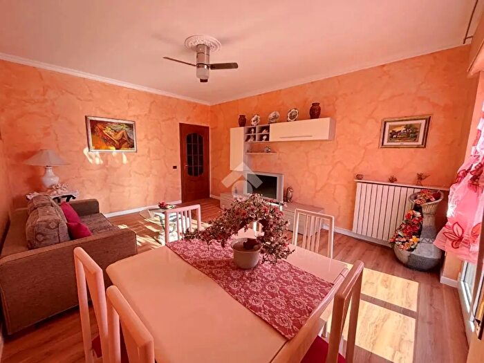 Appartamento trilocale in vendita in Via Guglielmo Marconi, Anzio