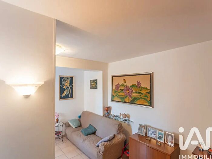 Casa con 8 locali in vendita in Via Tornazano, Filottrano
