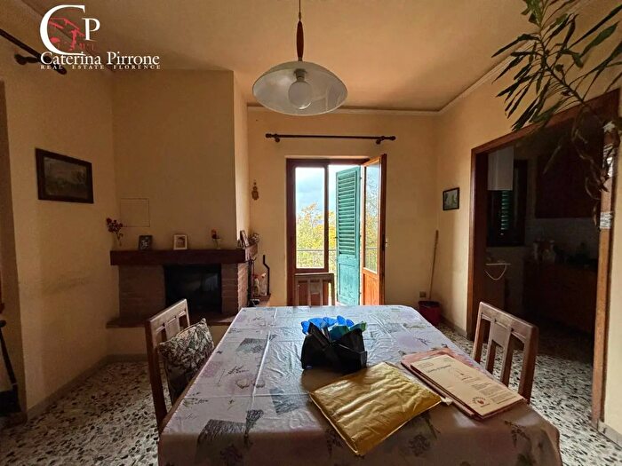 Casa con 6 locali in vendita in Località Podere Fornace, Reggello