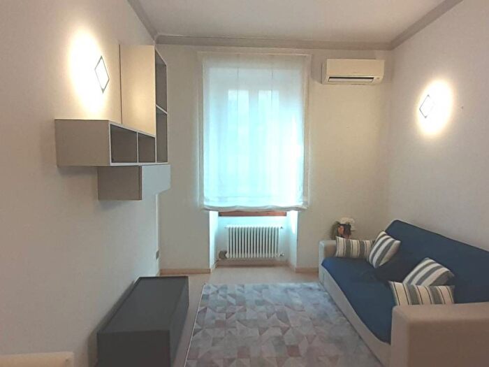 Appartamento trilocale in affitto in Via Giovanni Fabbroni, Leopoldo Vittorio Emanuele Statuto, Firenze