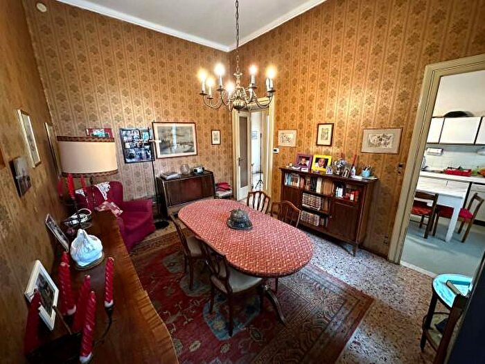 Casa con 6 locali in vendita in Via Papa Giovanni XXIII, Voghera