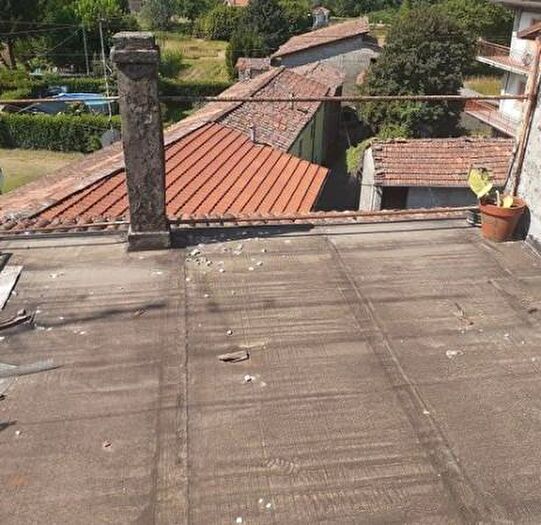 Casa con 6 locali in vendita in Coreglia Antelminelli