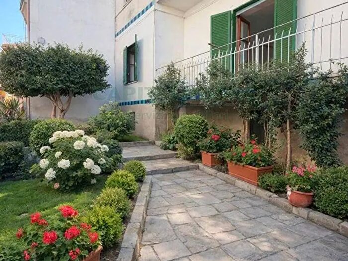 Appartamento trilocale in vendita in Domicella