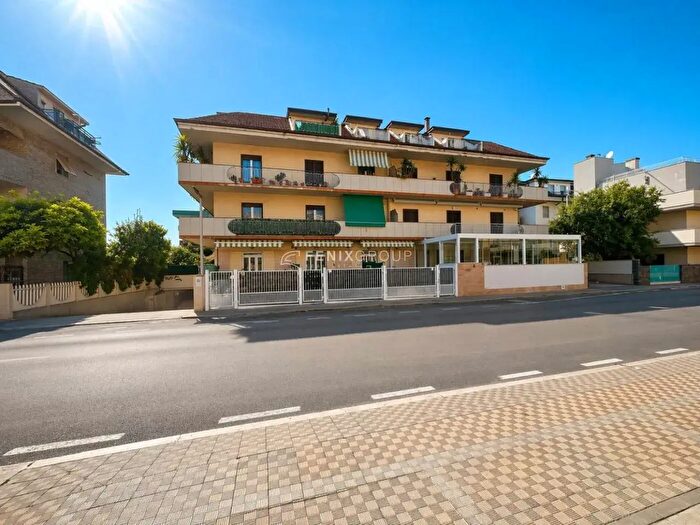 Appartamento quadrilocale in vendita in Via Bartolomeo Colleoni, San Benedetto Del Tronto