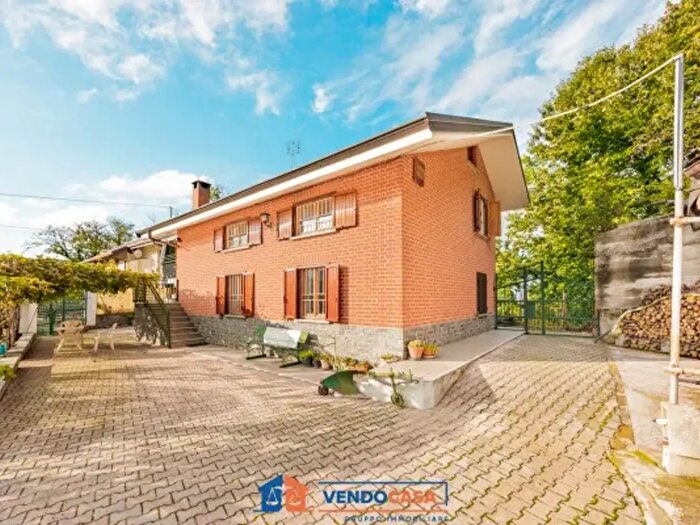 Casa con 6 locali in vendita in Via Baracchi, Frabosa Sottana