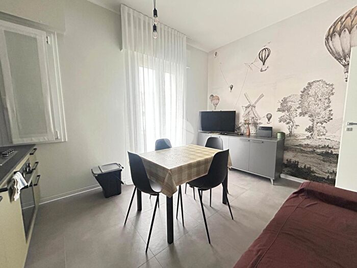 Appartamento trilocale in affitto in Via della Repubblica, San Mauro Pascoli