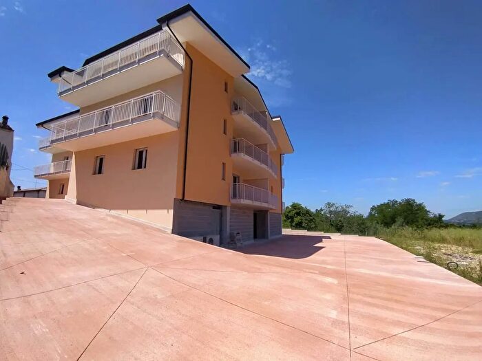 Appartamento trilocale in vendita in Veroli