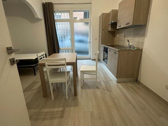 Casa monolocale in affitto in Via Gian Luca Squarcialupo, Bologna, Roma