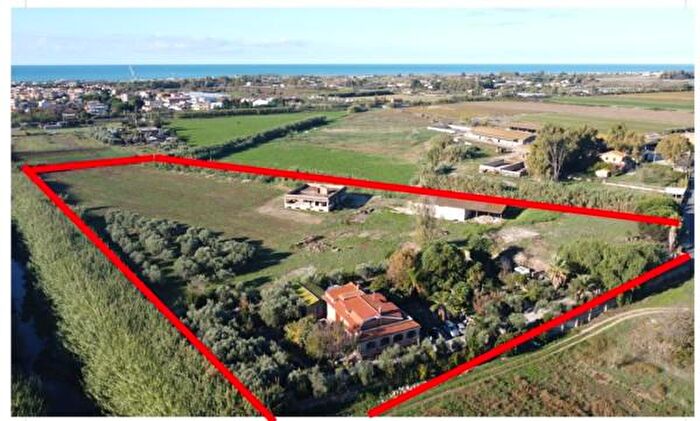 Casa con 6 locali in vendita in Via Pizzo del Prete, Ladispoli