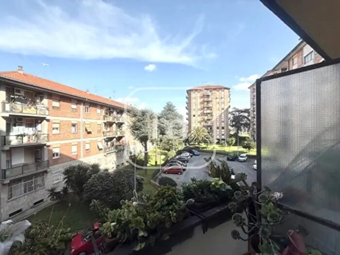 Appartamento quadrilocale in vendita in Via Angiolo Cassioli, Roma