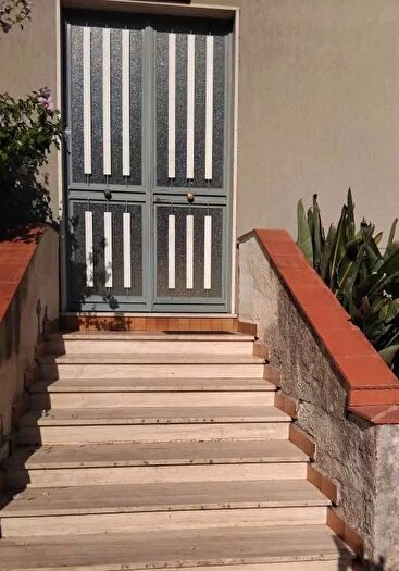 Appartamento trilocale in vendita in Aci Catena