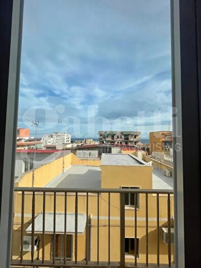 Appartamento quadrilocale in vendita in Via Marche, Siracusa