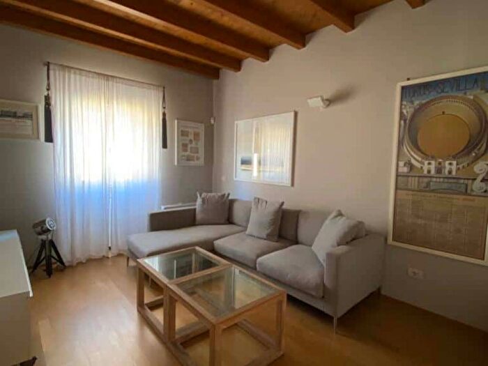 Appartamento bilocale in affitto in Via Marghera, Frua, Milano