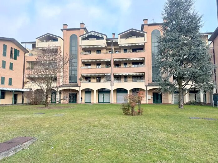 Appartamento trilocale in vendita in Via Piave, Cesate