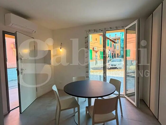 Appartamento monolocale in affitto in Via Andrea Costa, Bologna
