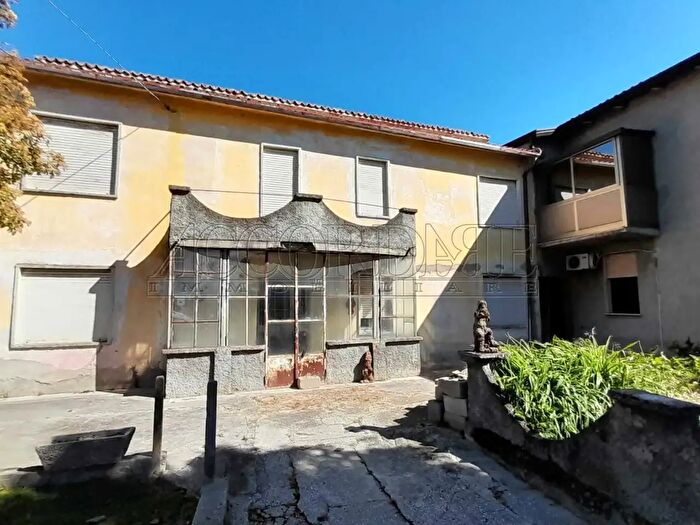 Case in Vendita e in Affitto - 3