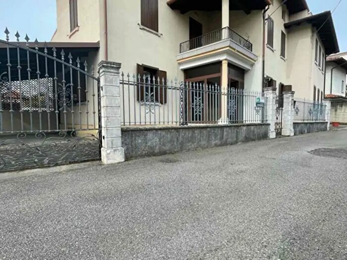 Casa con 5 locali in vendita in Via Cavalleria, Pordenone