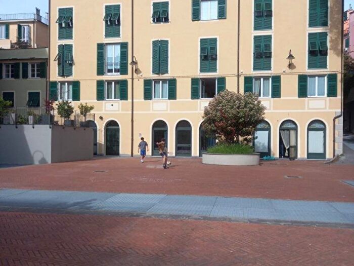 Appartamento trilocale in affitto in Salita della Fava Greca, Molo, Genova