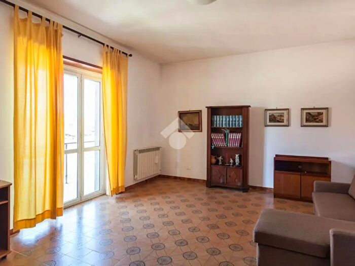 Appartamento trilocale in vendita in Via Padre Domenico Coculo, Roma