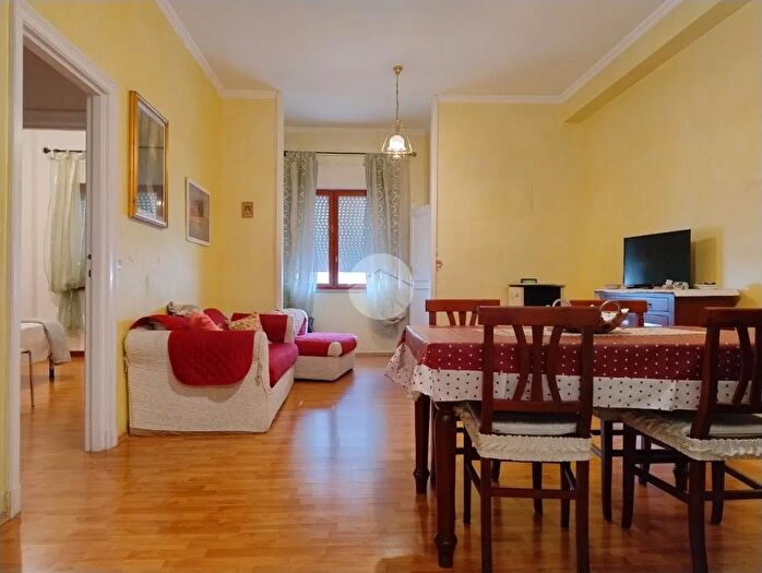 Appartamento trilocale in vendita in Via Aldo Moro, Affile