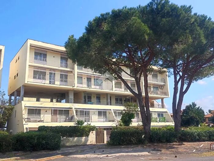 Appartamento trilocale in vendita in Marina Velca Mare, Tarquinia