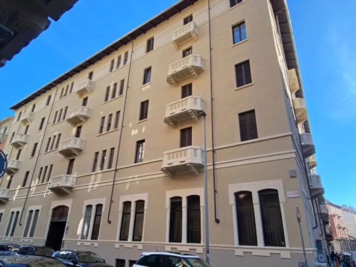 Appartamento con 5 locali in vendita in Via Saluzzo, Torino