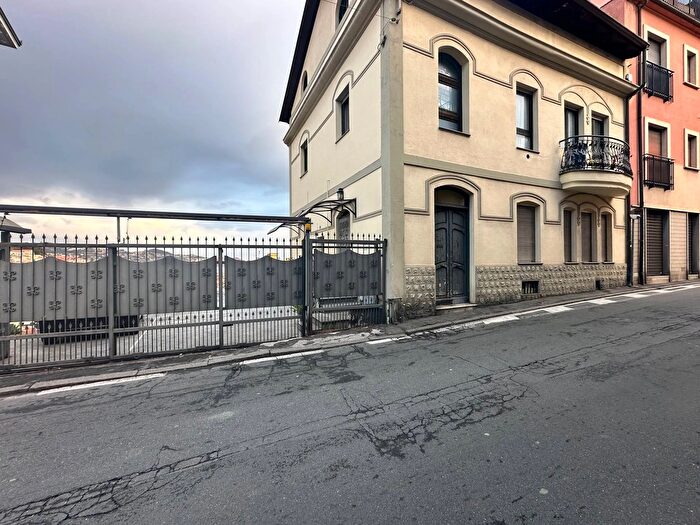 Appartamento quadrilocale in vendita in Corso degli Inglesi, Sanremo