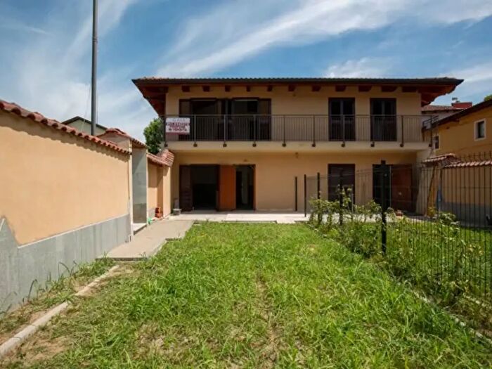 Casa con 5 locali in vendita in Via Italia, Druento
