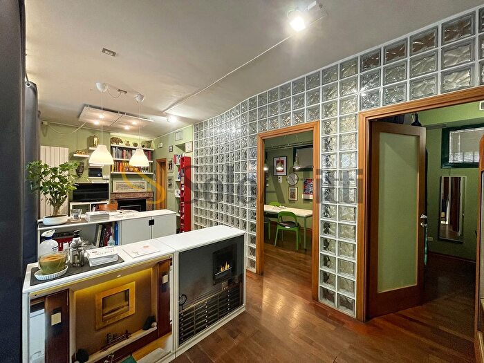 Appartamento bilocale in affitto in Via Arnolfo, Firenze