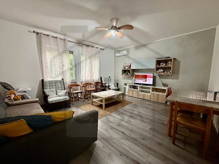 Appartamento trilocale in vendita in Via Plinia, Montegrotto Terme